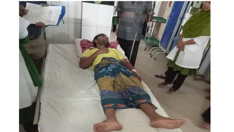 সাতক্ষীরা সীমান্তে বিএসএফের গুলিতে যুবক গুলিবিদ্ধ